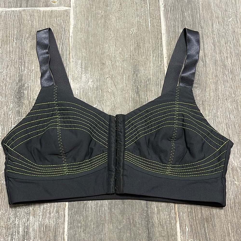 Fabletics Ines Low Impact Sports Bra